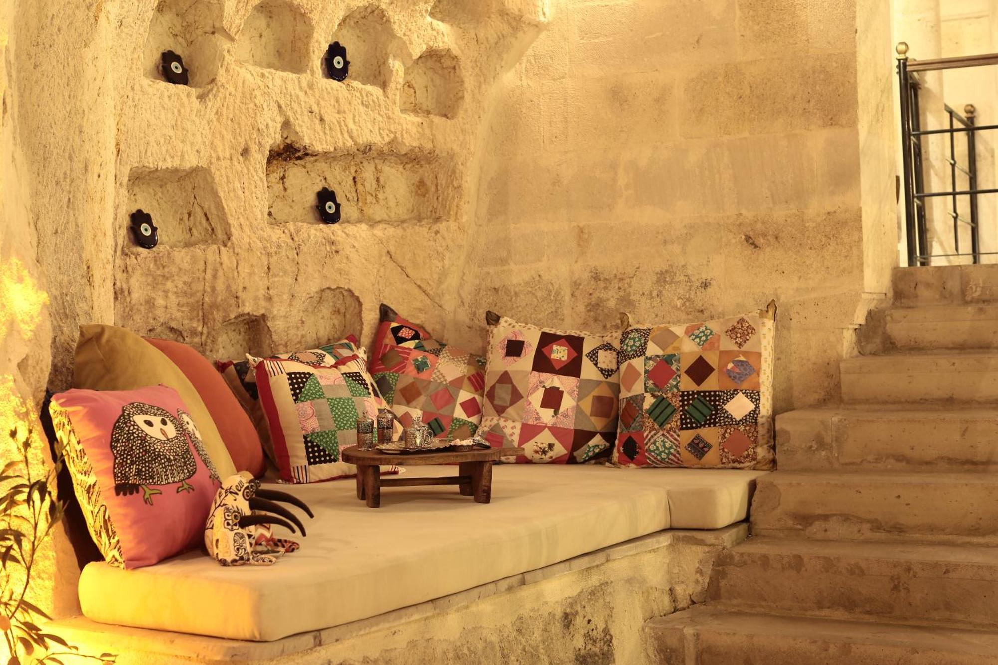 Asuwari Suites Cappadocia 어굽 외부 사진