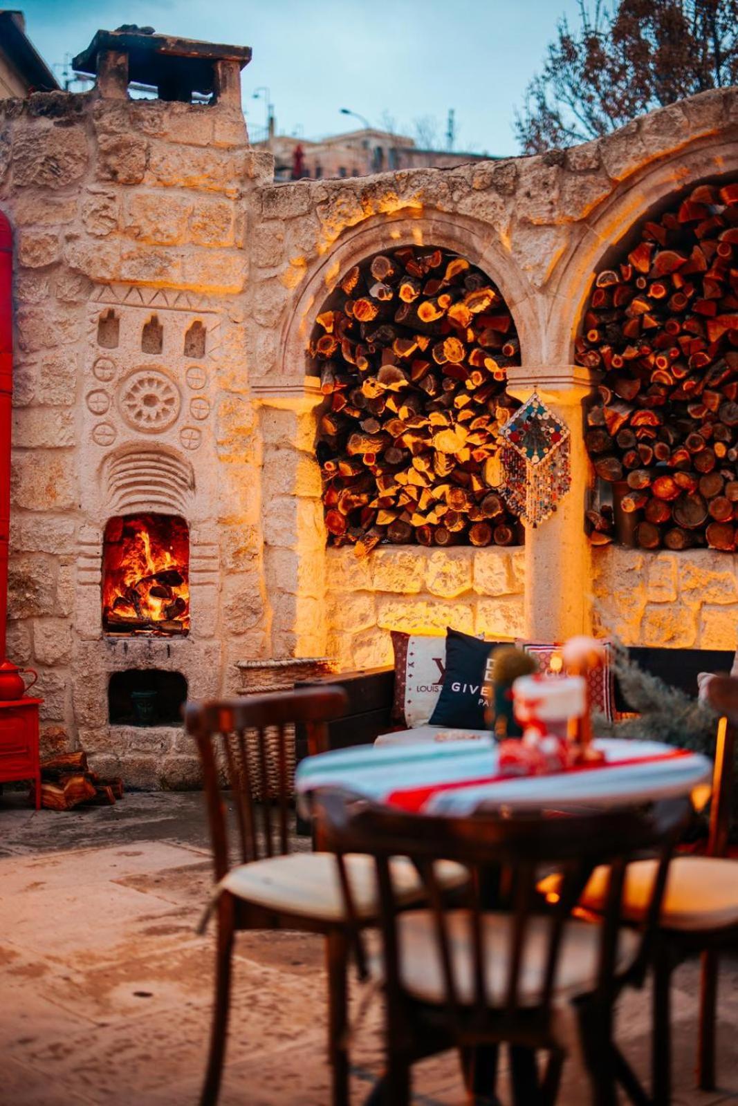 Asuwari Suites Cappadocia 어굽 외부 사진
